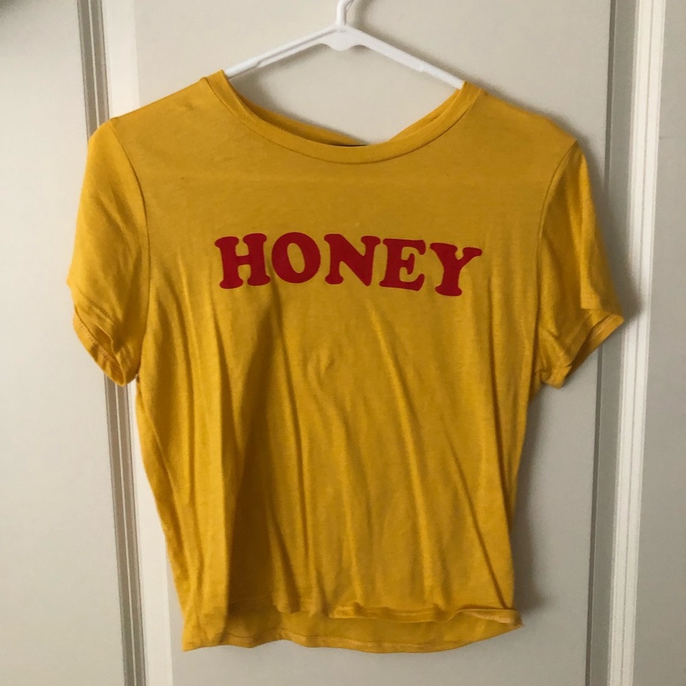 FASHION NOVA Cropped t-shirt